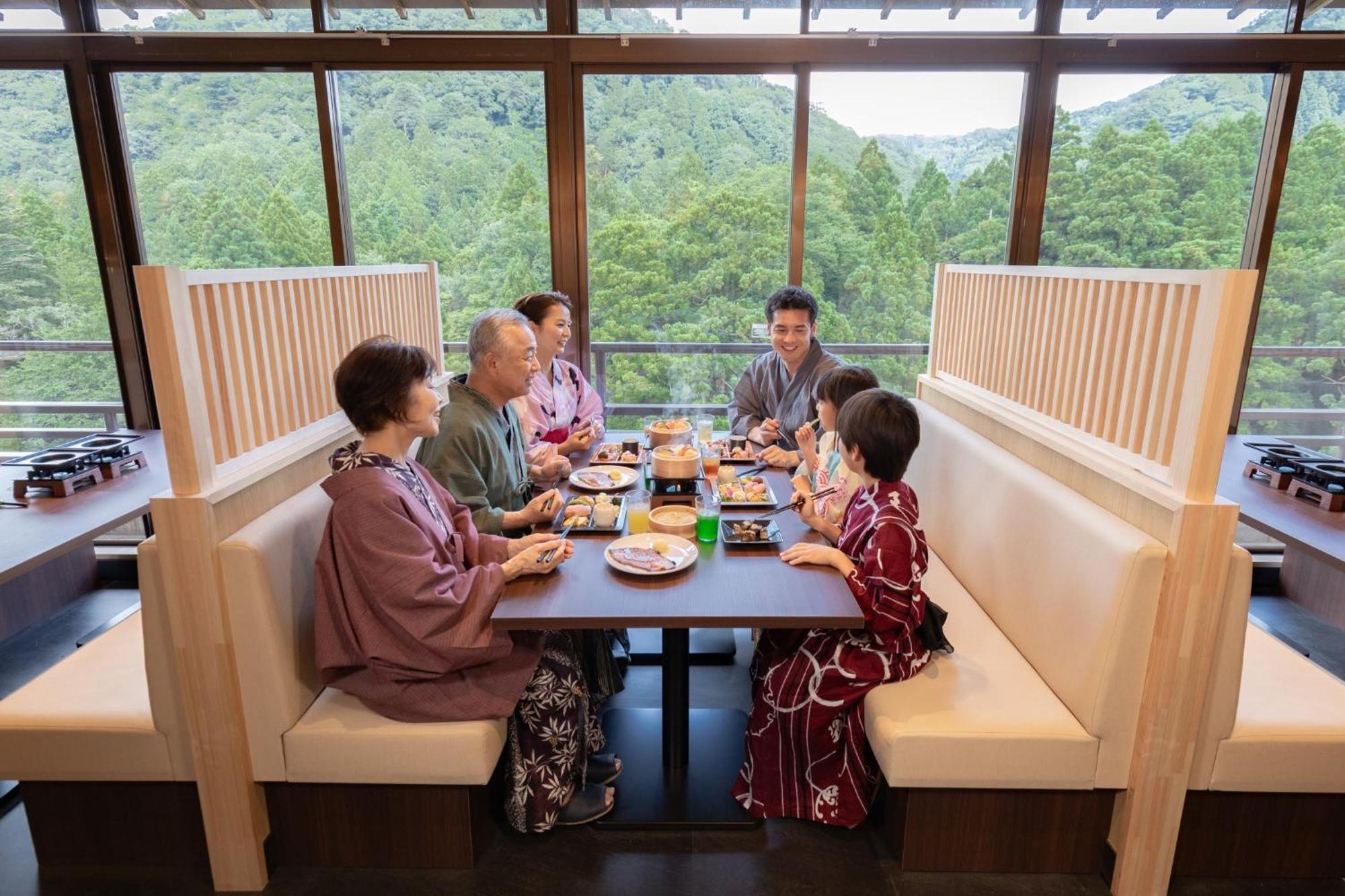 湯快リゾート　山中温泉　よしのや依緑園 加賀市 エクステリア 写真